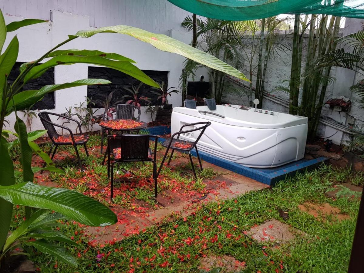 Rock Forest Goa Honeymoon Cottages Calangute Extérieur photo